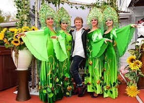 Nikolai Komissarov, Aria Entertainment dancers, Anna Brovkina, Katia Brovkina, Irina Biryukova, Olga Yeliseyeva, Russian Themed Birthday party, up-state New York, Noble Nest, White Lake, NY